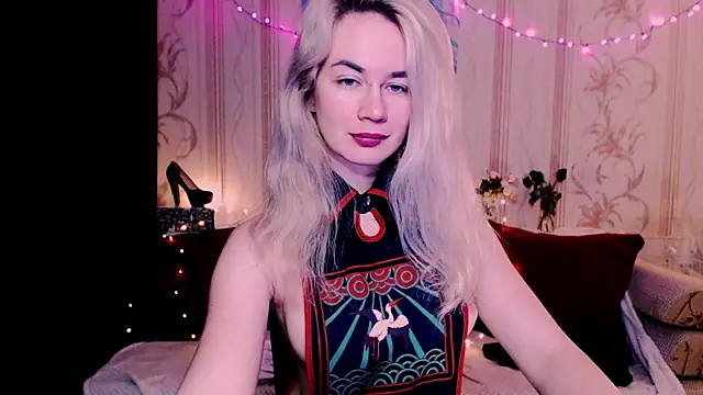 Snapshot of xxxcharismaaa chatting on 04/09/26, 01:38 xxxcharismaaa online show from 04/09/26, 01:38