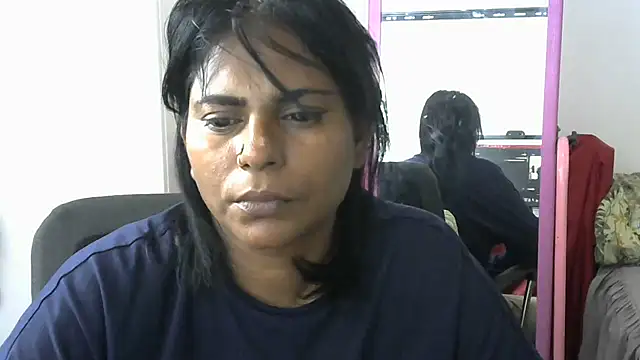 Snapshot of sunshinelady_ chatting on 12/19/24, 01:29 sunshinelady online show from 12/19/24, 01:29