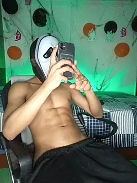 Snapshot of pinedasex777 chatting on 10/16/25, 08:54 pinedasex777 online show from 10/16/25, 08:54