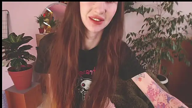 Snapshot of Arwen-elf chatting on 04/13/26, 10:43 Arwen-elf online show from 04/13/26, 10:43