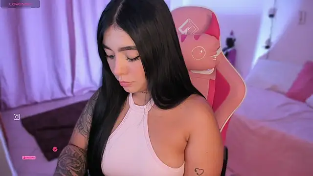 Snapshot of shantall_vidales_ chatting on 09/10/25, 06:57 shantall vidales online show from 09/10/25, 06:57