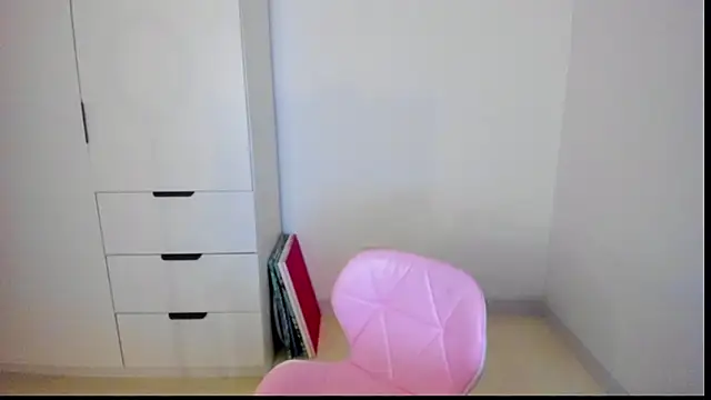 MiaStripDance online show from 02/14/26, 05:21