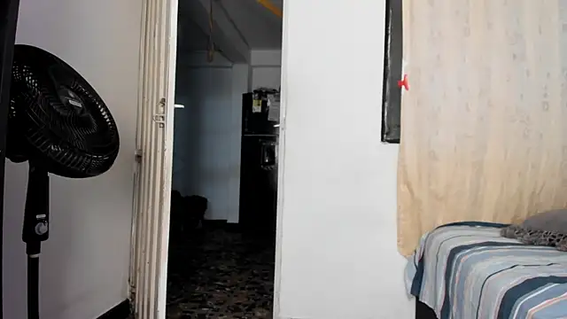 BlowMommy  online show from 04/16/26, 10:49