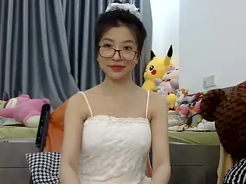 Snapshot of Cute_Ruby01 chatting on 12/03/24, 12:38 Cute Ruby01 online show from 12/03/24, 12:38