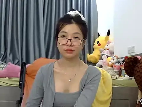 Snapshot of Cute_Ruby01 chatting on 12/06/24, 03:00 Cute Ruby01 online show from 12/06/24, 03:00