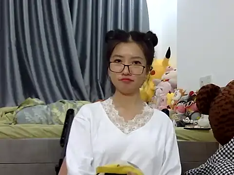 Snapshot of Cute_Ruby01 chatting on 01/03/25, 12:30 Cute Ruby01 online show from 01/03/25, 12:30