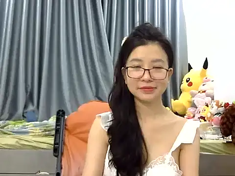 Snapshot of Cute_Ruby01 chatting on 02/06/25, 12:37 Cute Ruby01 online show from 02/06/25, 12:37