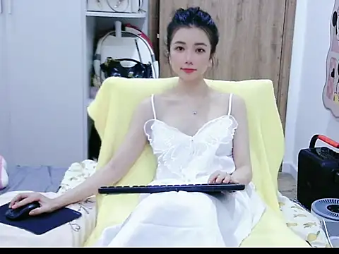 Snapshot of Cute_Ruby01 chatting on 07/01/26, 02:29 Cute Ruby01 online show from 07/01/26, 02:29
