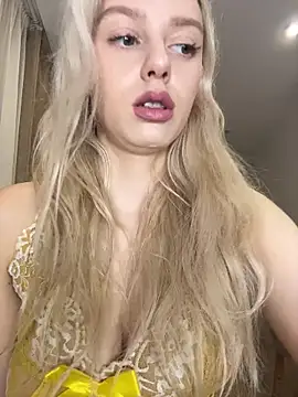 AnikaBest online show from 12/05/25, 01:58