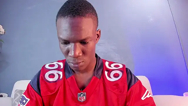 Snapshot of martin_killer chatting on 01/16/25, 01:16 martin killer online show from 01/16/25, 01:16