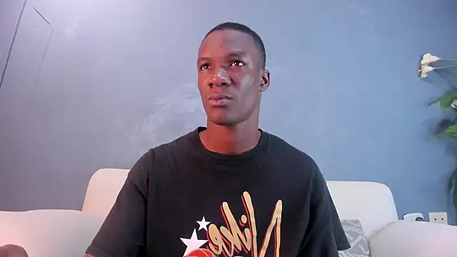 Snapshot of martin_killer chatting on 01/20/25, 01:28 martin killer online show from 01/20/25, 01:28