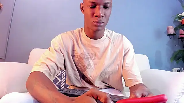 Snapshot of martin_killer chatting on 02/10/25, 01:24 martin killer online show from 02/10/25, 01:24