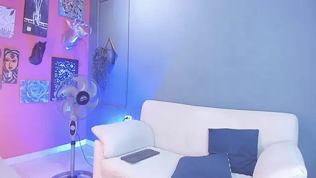 Snapshot of martin_killer chatting on 02/12/25, 10:26 martin killer online show from 02/12/25, 10:26