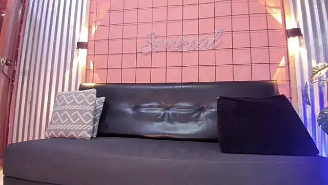 Snapshot of martin_killer chatting on 03/18/25, 07:42 martin killer online show from 03/18/25, 07:42