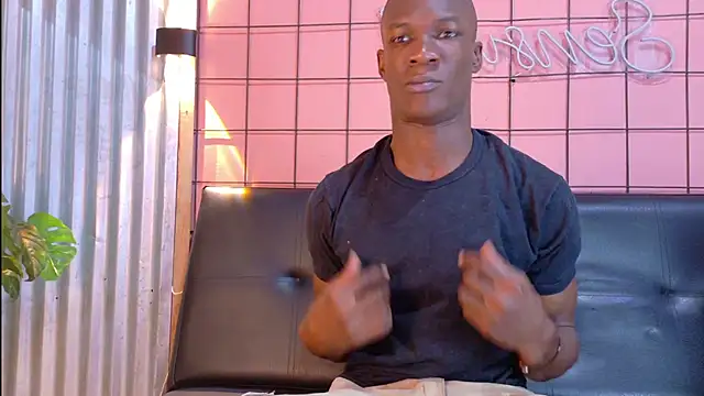 Snapshot of martin_killer chatting on 09/18/25, 01:18 martin killer online show from 09/18/25, 01:18