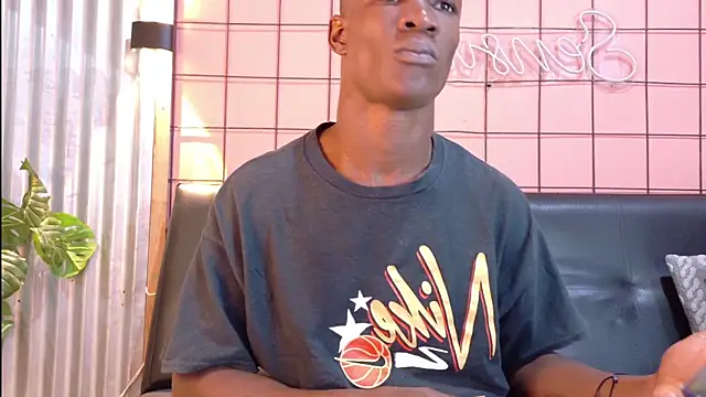 Snapshot of martin_killer chatting on 09/20/25, 02:23 martin killer online show from 09/20/25, 02:23