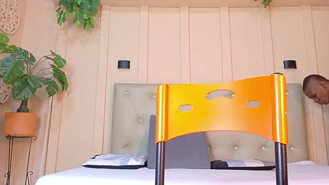 Snapshot of martin_killer chatting on 10/13/25, 07:25 martin killer online show from 10/13/25, 07:25