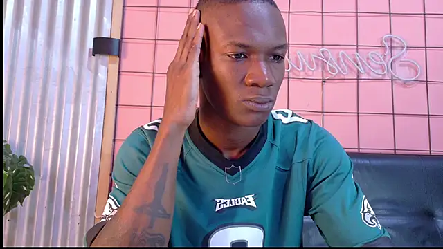 Snapshot of martin_killer chatting on 11/14/25, 01:26 martin killer online show from 11/14/25, 01:26