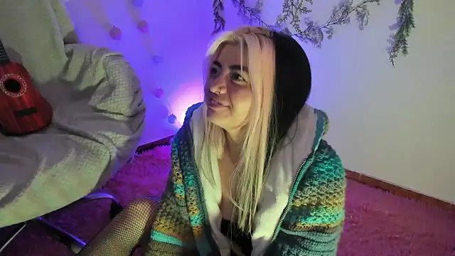 Sammysammy  online show from 12/22/24, 11:20