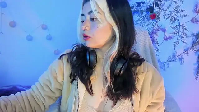 Sammysammy  online show from 02/02/25, 11:11