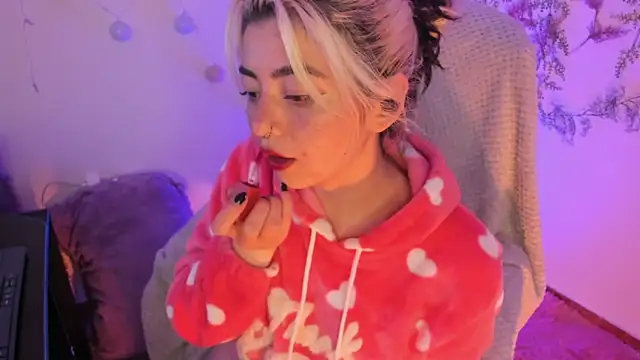 Sammysammy  online show from 02/04/25, 01:13