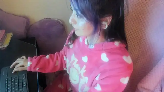 Snapshot of Sammysammy_ chatting on 04/12/26, 07:13 Sammysammy online show from 04/12/26, 07:13