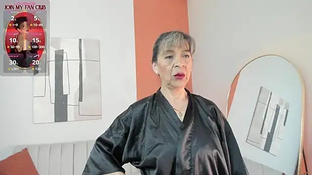 Snapshot of GraceElizabeth_ chatting on 07/15/26, 08:25 GraceElizabeth online show from 07/15/26, 08:25