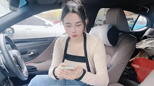 Snapshot of orla2021 chatting on 03/18/25, 01:21 orla2021 online show from 03/18/25, 01:21