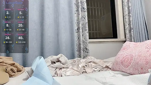 Snapshot of orla2021 chatting on 11/01/25, 12:07 orla2021 online show from 11/01/25, 12:07