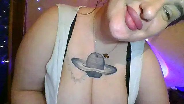 Snapshot of Mandy_Belcher chatting on 03/28/26, 06:07 Mandy Belcher online show from 03/28/26, 06:07