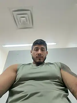 Snapshot of eros-steel chatting on 03/27/26, 06:07 eros-steel online show from 03/27/26, 06:07