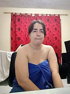 Snapshot of rosahills chatting on 09/16/25, 08:26 rosahills online show from 09/16/25, 08:26