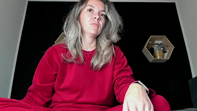 Alesys69 online show from 10/27/25, 11:41