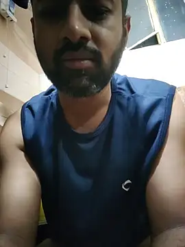 Snapshot of Rohit19997776 chatting on 03/27/26, 11:26 Rohit19997776 online show from 03/27/26, 11:26