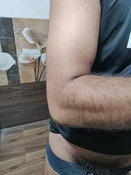 Rohit19997776 online show from 04/29/26, 05:17