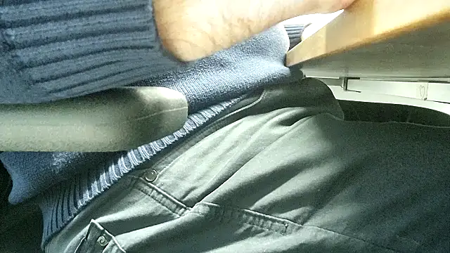 69bezfleku online show from 02/11/26, 07:13