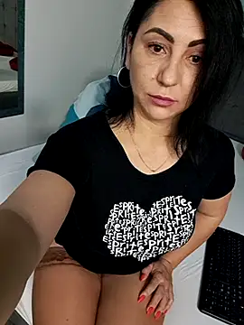 charrlote love online show from 05/28/26, 05:27