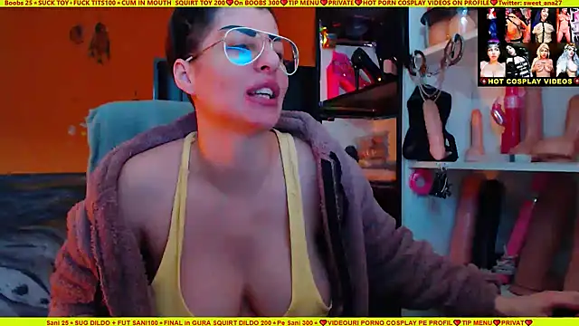 Snapshot of cuminmenowbbyx chatting on 01/09/25, 02:40 cuminmenowbbyx online show from 01/09/25, 02:40