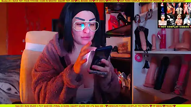 Snapshot of cuminmenowbbyx chatting on 02/13/25, 02:52 cuminmenowbbyx online show from 02/13/25, 02:52