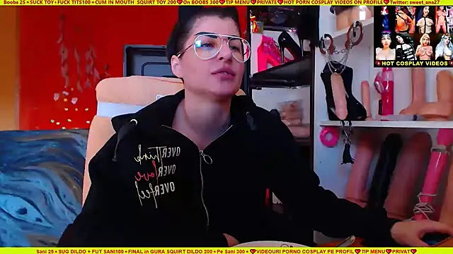Snapshot of cuminmenowbbyx chatting on 02/24/25, 01:31 cuminmenowbbyx online show from 02/24/25, 01:31