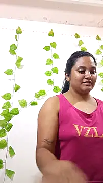 shayna all online show from 09/21/25, 10:11