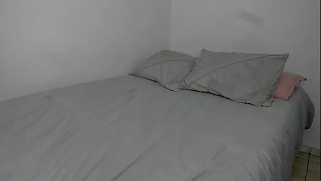 Dephne   online show from 02/09/26, 10:25