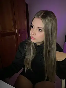 Snapshot of Miss_valeriaa chatting on 03/05/25, 10:32 Miss valeriaa online show from 03/05/25, 10:32