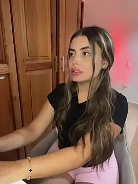 Miss valeriaa online show from 04/02/26, 07:44