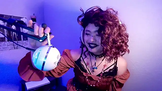 Snapshot of Azazelgains chatting on 03/14/25, 04:43 Azazelgains online show from 03/14/25, 04:43