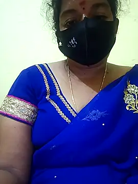 teddy-143 online show from 11/01/25, 06:54