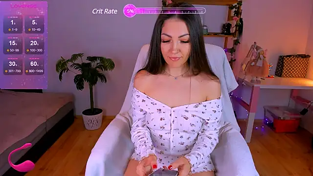 Snapshot of Teylor_Fly chatting on 02/20/25, 07:34 Teylor Fly online show from 02/20/25, 07:34