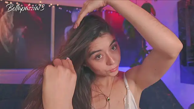 Bellapazzia online show from 03/12/25, 08:20