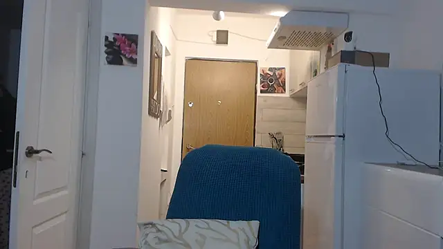 simyhvn online show from 02/18/25, 05:09