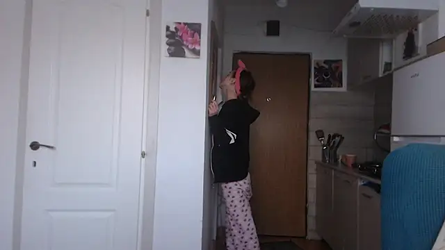 simyhvn online show from 03/10/25, 05:11